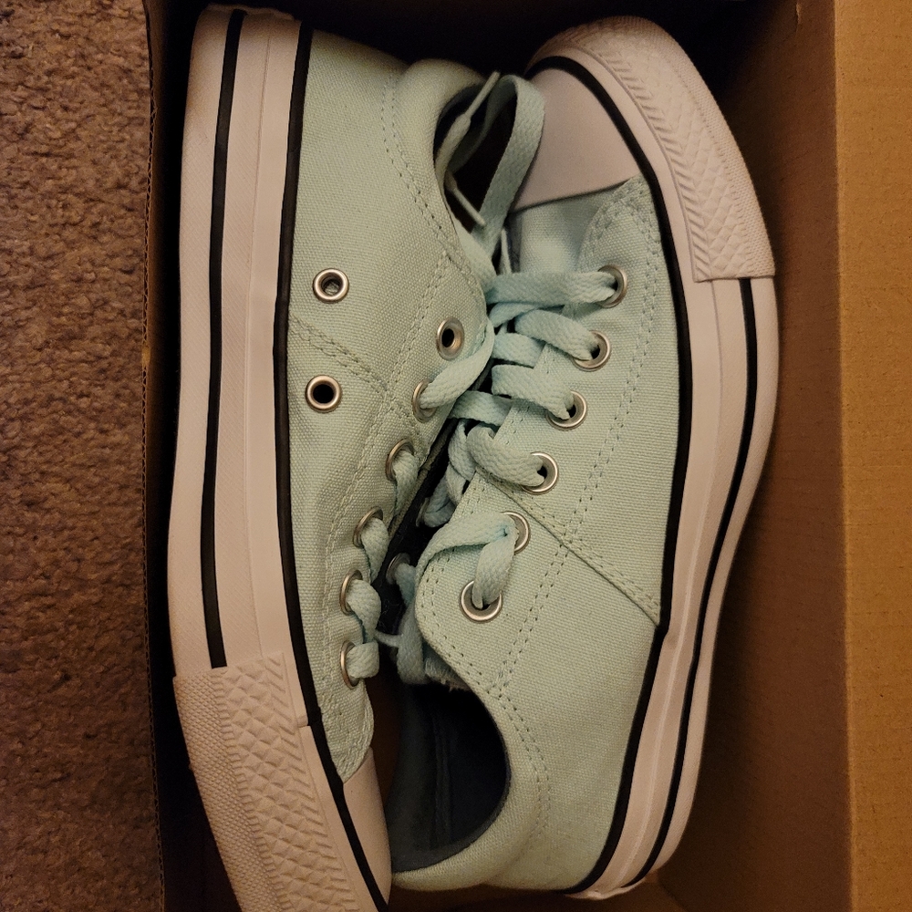 Converse Madison Ox